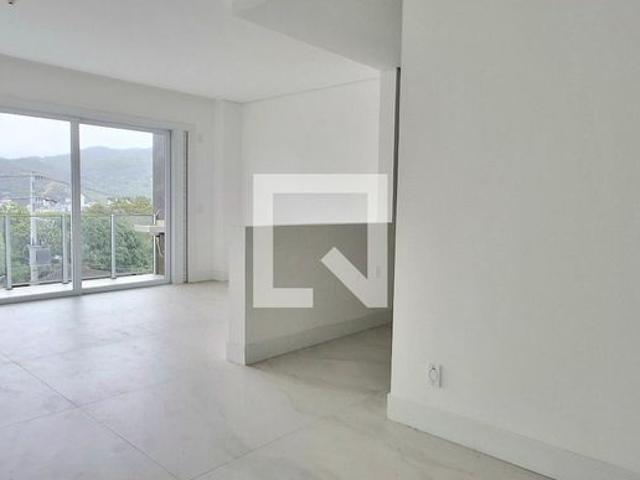 Apartamento aluguel em Região Geográfica Imediata de Florianópolis, Desterro
