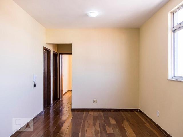 Apartamento aluguel em João Pinheiro, Belo Horizonte