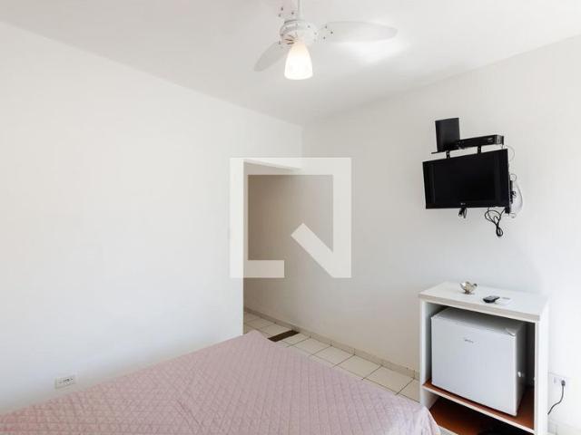 Apartamento aluguel em Região Imediata de Santos, Região Metropolitana da Baixada Santista