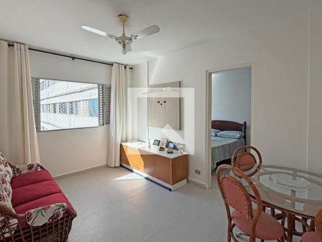 Apartamento aluguel em Região Imediata de Santos, Região Metropolitana da Baixada Santista