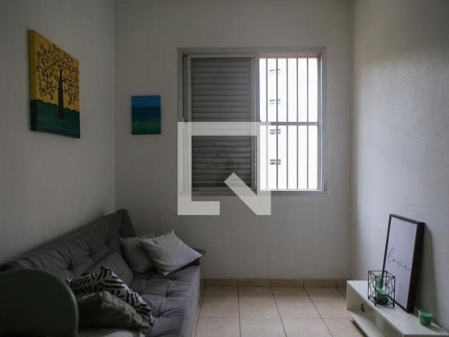 Apartamento aluguel em São Vicente