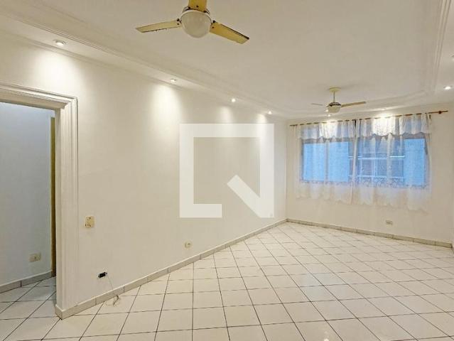 Apartamento aluguel em Região Imediata de Santos, Região Metropolitana da Baixada Santista