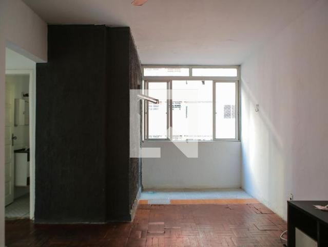 Apartamento aluguel em Região Imediata de Santos, Região Metropolitana da Baixada Santista