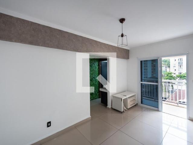 Apartamento aluguel em Região Imediata de Santos, Região Metropolitana da Baixada Santista