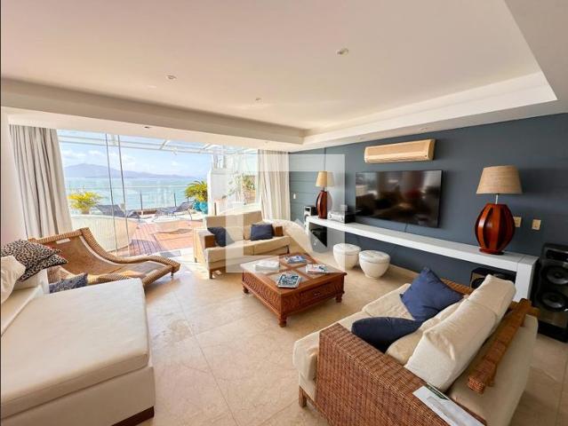 Apartamento aluguel em Região Geográfica Imediata de Florianópolis, Desterro