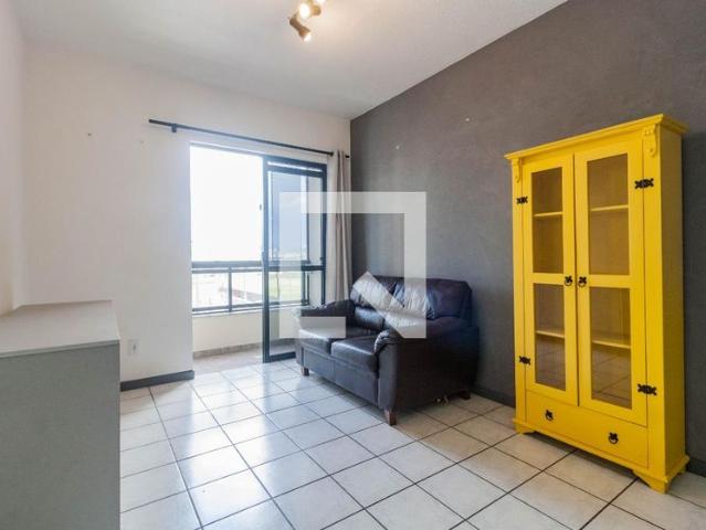 Apartamento aluguel em Região Geográfica Imediata de Florianópolis, São José
