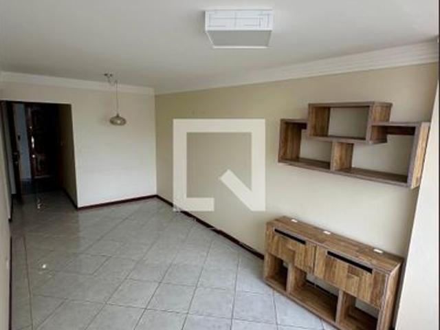 Apartamento aluguel em Região Geográfica Imediata de Florianópolis, São José