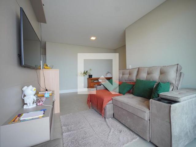 Apartamento aluguel em Região Geográfica Imediata de Florianópolis, São José