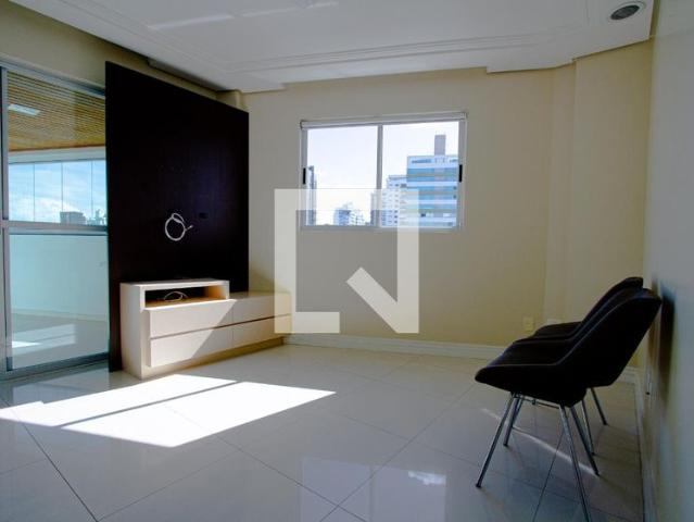 Apartamento aluguel em Região Geográfica Imediata de Florianópolis, São José