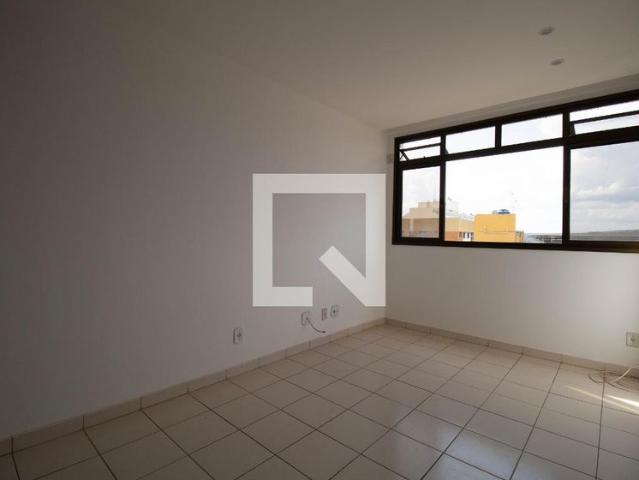 Apartamento aluguel em Lago Norte, Região Geográfica Intermediária do Distrito Federal
