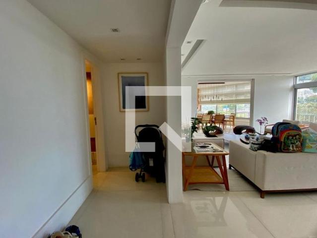 Apartamento aluguel em Região Geográfica Imediata do Rio de Janeiro, Região Metropolitana do Rio de Janeiro