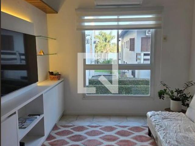 Apartamento aluguel em Região Geográfica Imediata de Florianópolis, Desterro