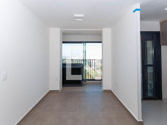 Apartamento aluguel em Vila Anastácio, São Paulo