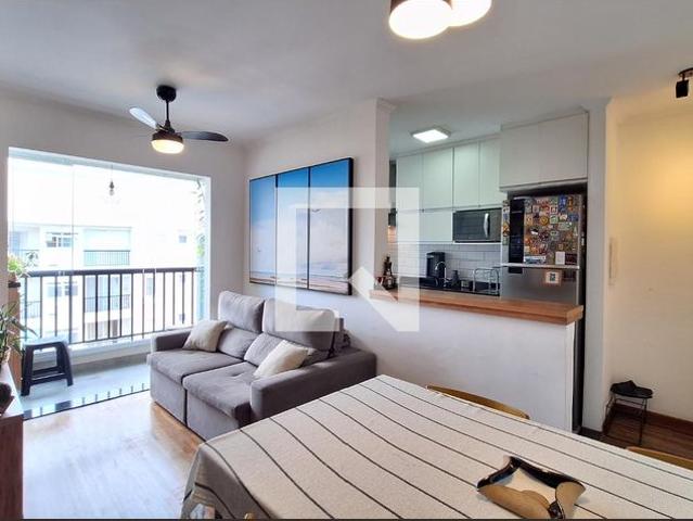 Apartamento aluguel em Região Imediata de São Paulo, Região Metropolitana de São Paulo