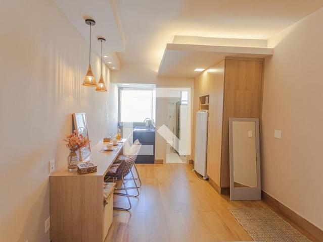 Apartamento aluguel em Regional Centro-Sul, Belo Horizonte