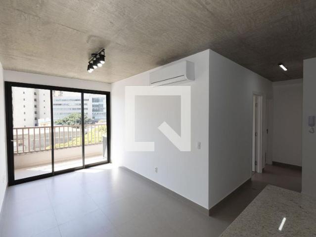 Apartamento aluguel em Regional Centro-Sul, Belo Horizonte