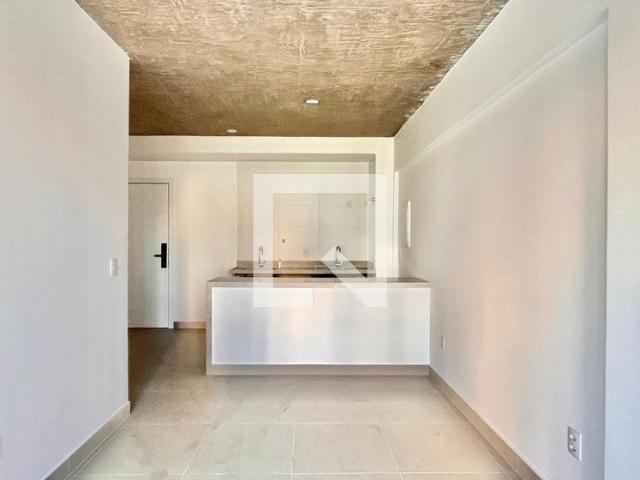 Apartamento aluguel em Regional Centro-Sul, Belo Horizonte