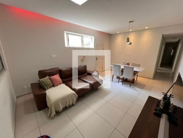 Apartamento aluguel em Regional Centro-Sul, Belo Horizonte