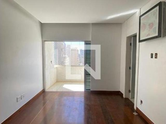 Apartamento aluguel em Regional Centro-Sul, Belo Horizonte
