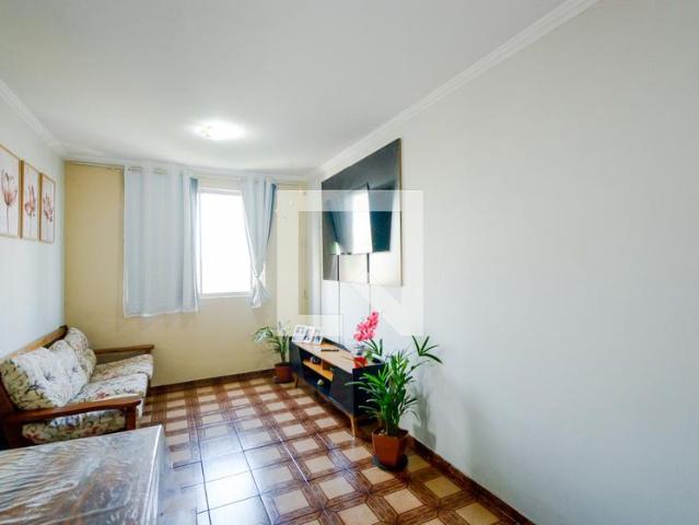Apartamento aluguel em Distrito-sede de Guarulhos, Guarulhos