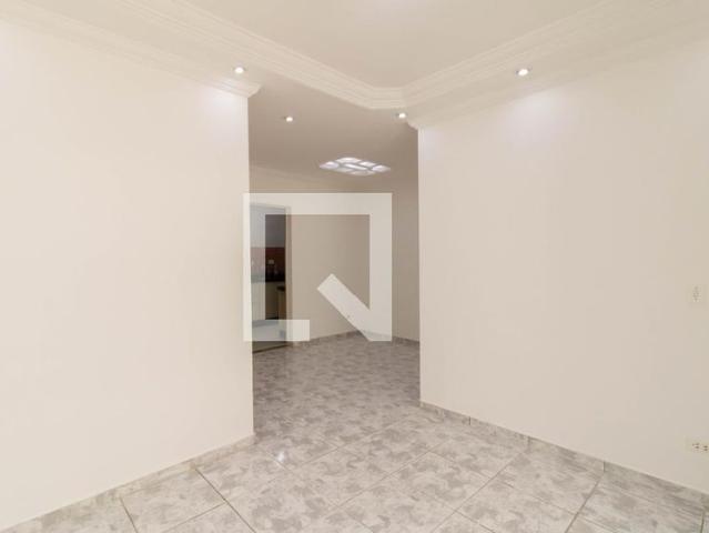 Apartamento aluguel em Distrito-sede de Guarulhos, Guarulhos