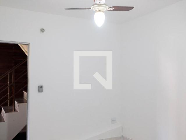 Apartamento aluguel em Regional Centro-Sul, Belo Horizonte