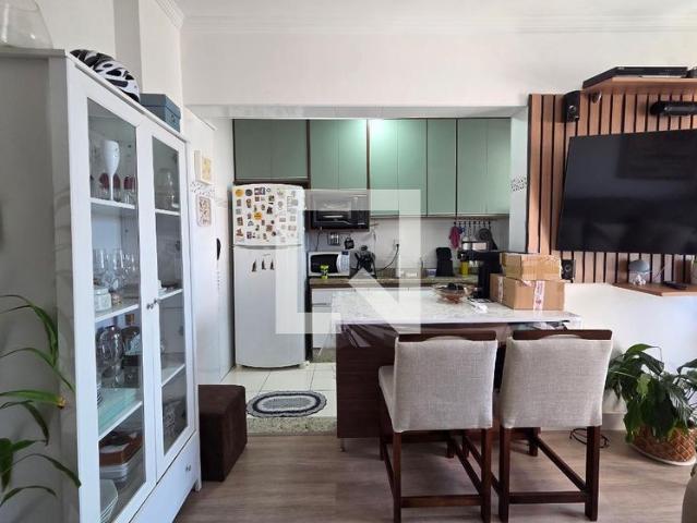 Apartamento aluguel em Região Imediata de Santos, Região Metropolitana da Baixada Santista