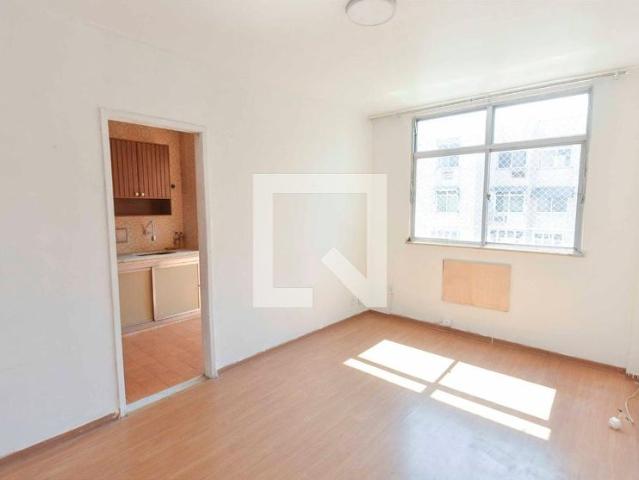 Apartamento aluguel em Conjunto Residencial Eldorado, Rio de Janeiro