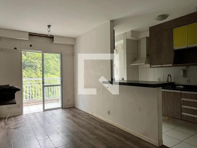 Apartamento aluguel em Região Imediata de Santos, Região Metropolitana da Baixada Santista