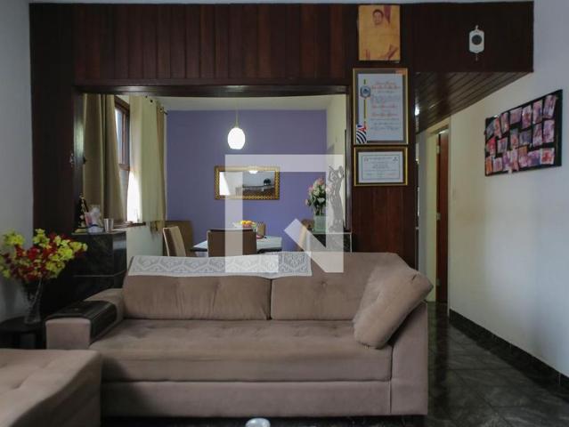 Apartamento aluguel em Região Imediata de Santos, Região Metropolitana da Baixada Santista