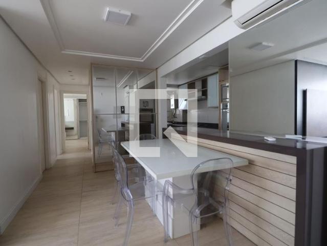 Apartamento aluguel em Região Geográfica Imediata de Porto Alegre, Região Metropolitana de Porto Alegre