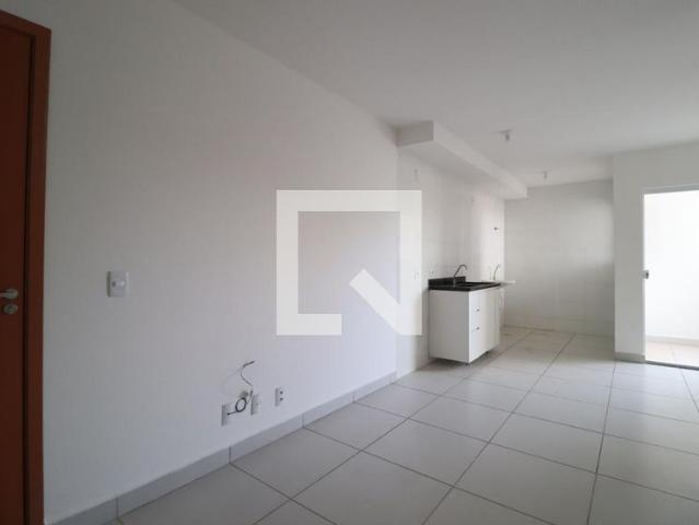 Apartamento aluguel em Região Geográfica Imediata de Uberlândia, Oliveira Fortes