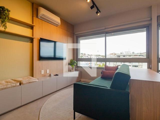 Apartamento aluguel em Porto Alegre, Menino Deus