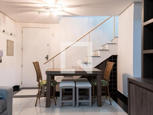 Apartamento aluguel em Região Geográfica Imediata de Porto Alegre, Região Metropolitana de Porto Alegre