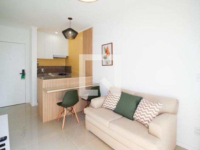 Apartamento aluguel em Região Imediata de São Paulo, Região Metropolitana de São Paulo