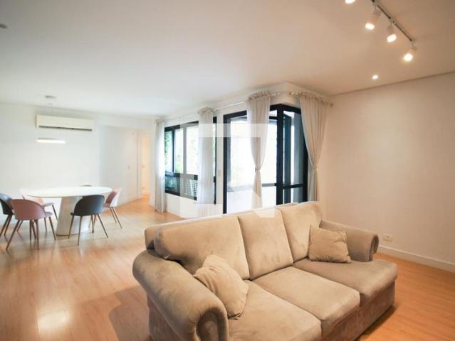 Apartamento aluguel em Região Imediata de São Paulo, Região Metropolitana de São Paulo