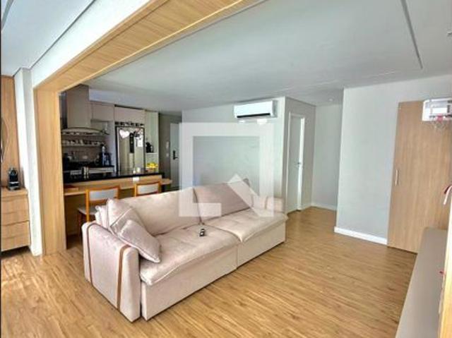 Apartamento aluguel em Região Imediata de São Paulo, Região Metropolitana de São Paulo