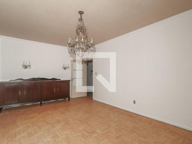 Apartamento aluguel em Região Geográfica Imediata de Porto Alegre, Região Metropolitana de Porto Alegre