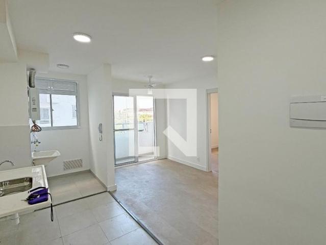 Apartamento aluguel em Região Imediata de Santos, Região Metropolitana da Baixada Santista