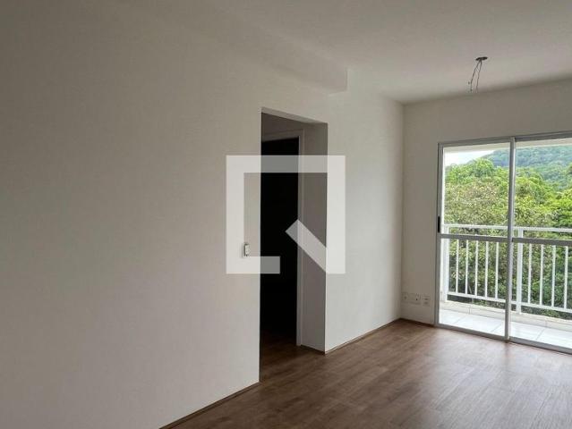 Apartamento aluguel em Região Imediata de Santos, Região Metropolitana da Baixada Santista