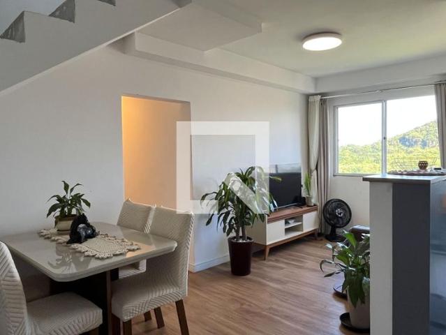 Apartamento aluguel em Região Imediata de Santos, Região Metropolitana da Baixada Santista