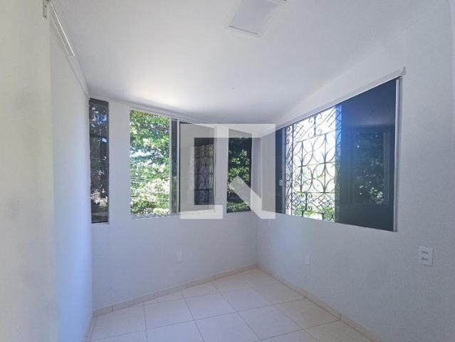 Apartamento aluguel em Região Geográfica Imediata de Salvador, Região Metropolitana de Salvador