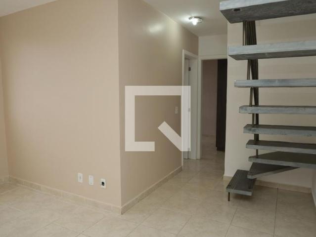 Apartamento aluguel em Setor Negrão de Lima, Goiânia