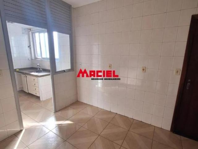 Apartamento venda em Região Imediata de São José dos Campos, Região Metropolitana do Vale do Paraíba e Litoral Norte
