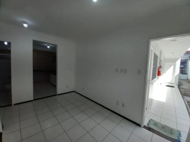 Apartamento aluguel em Região Geográfica Imediata de Aracaju, Região Metropolitana de Aracaju