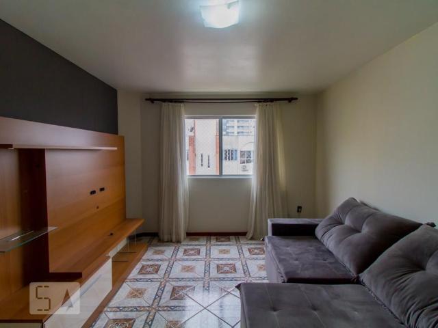 Apartamento aluguel em Região Geográfica Imediata de Florianópolis, São José