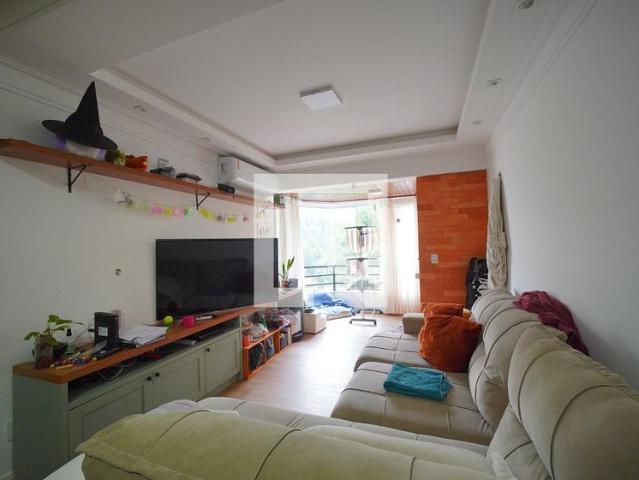Apartamento aluguel em Região Geográfica Imediata de Florianópolis, São José