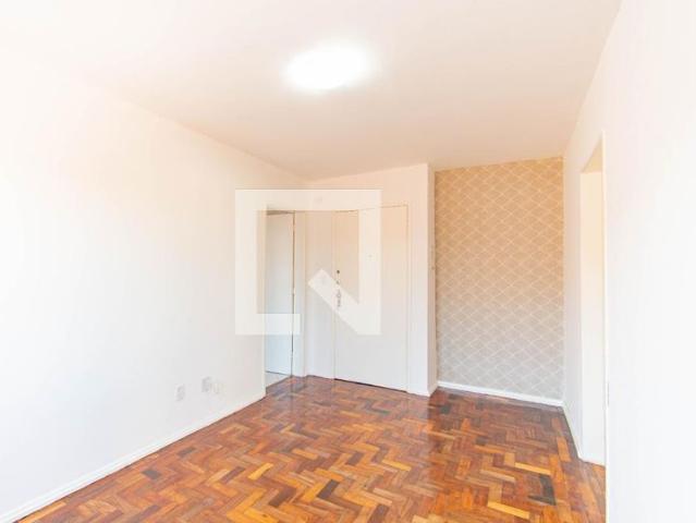 Apartamento aluguel em Região Geográfica Imediata de Porto Alegre, Região Metropolitana de Porto Alegre