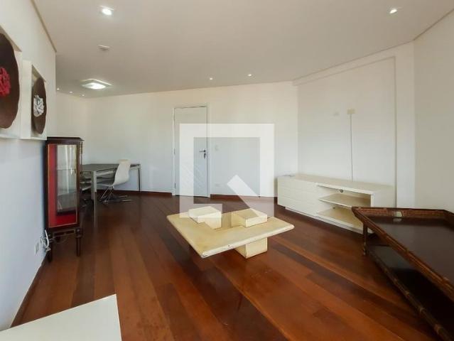 Apartamento aluguel em Região Imediata de São Paulo, Região Metropolitana de São Paulo