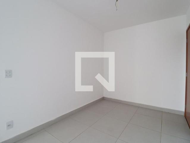 Apartamento aluguel em Região Geográfica Imediata de Uberlândia, Oliveira Fortes